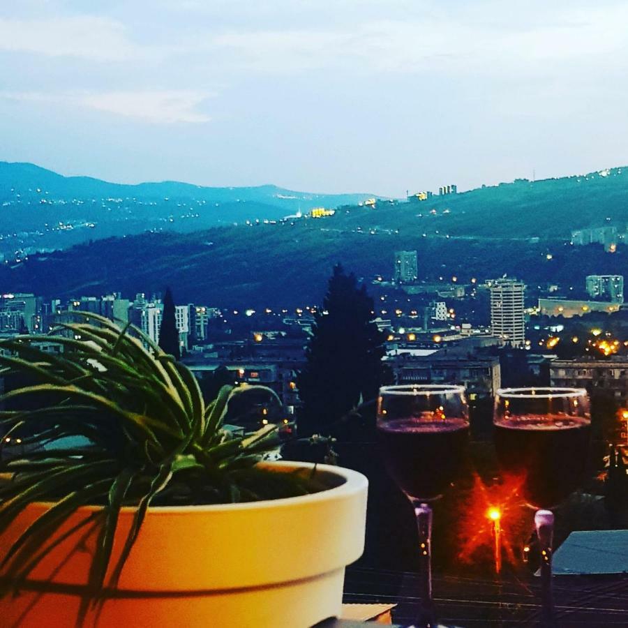 Red Hotel Tbilisi Exterior photo